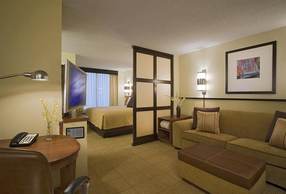 Hyatt Place Des Moines Downtown Δωμάτιο φωτογραφία